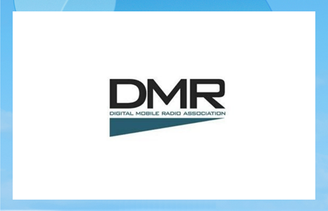 What are the differences between DMR radio and analog walkie-talkies?