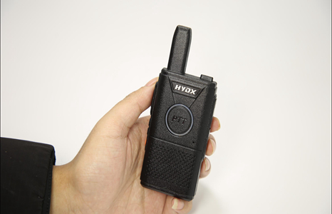 F10 Mini UHF Lightweight double PTT Commercial 2 Way Radio