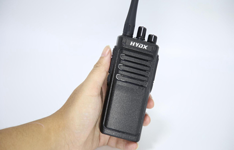 Q630 10W longrange handheld walkie talkie